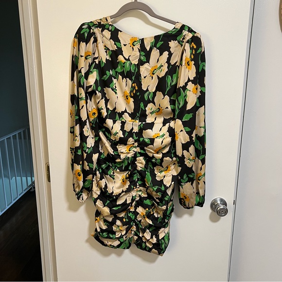 ASTR Black and Yellow Floral Ruched Mini Dress (NWT) - Picture 7 of 11